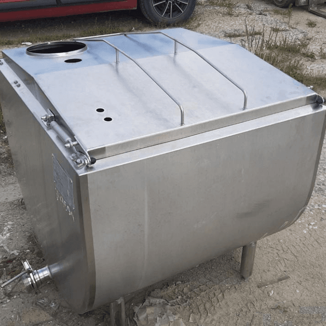 Ванна 300л с термоизоляцией и крышкой е.1512