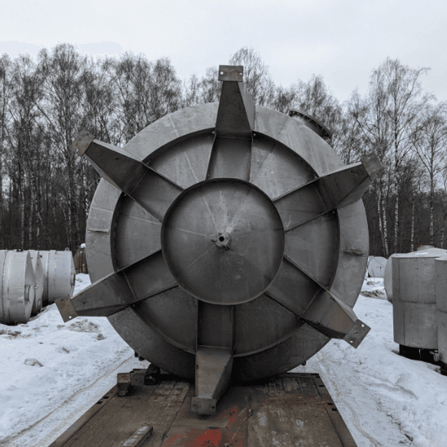 Емкости нержавеющие, объем 80 куб.м