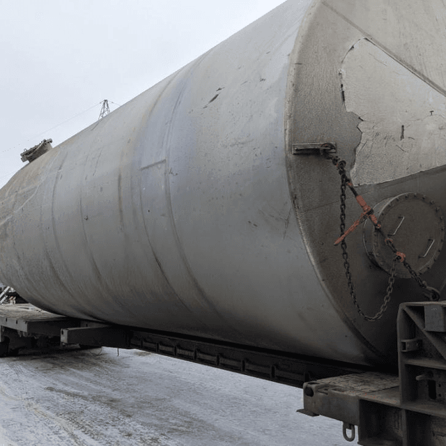 Емкости нержавеющие, объем 80 куб.м