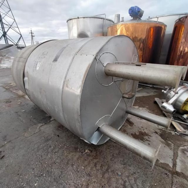 Емкость 2м3 с рубашкой утеплённая инв.10580