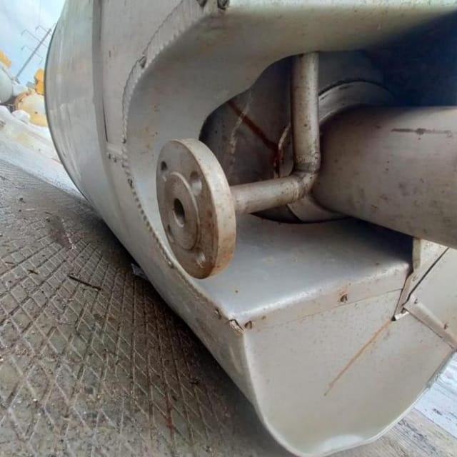 Емкость 2м3 с рубашкой утеплённая инв.10581