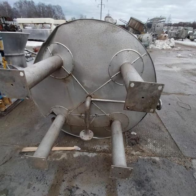 Емкость 2м3 с рубашкой утеплённая инв.10581