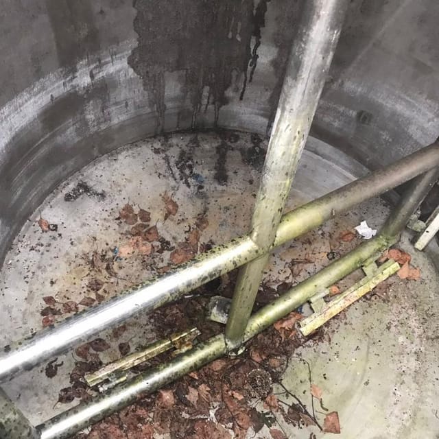 Емкость 500 л с ТЭНами со скребками инв.10572