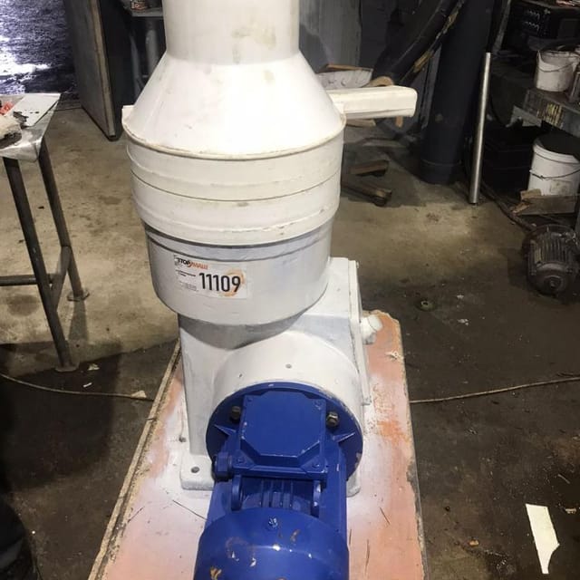 Сепаратор-сливкоотделитель Ж5-ОСБ 1000 л/час. инв.11109