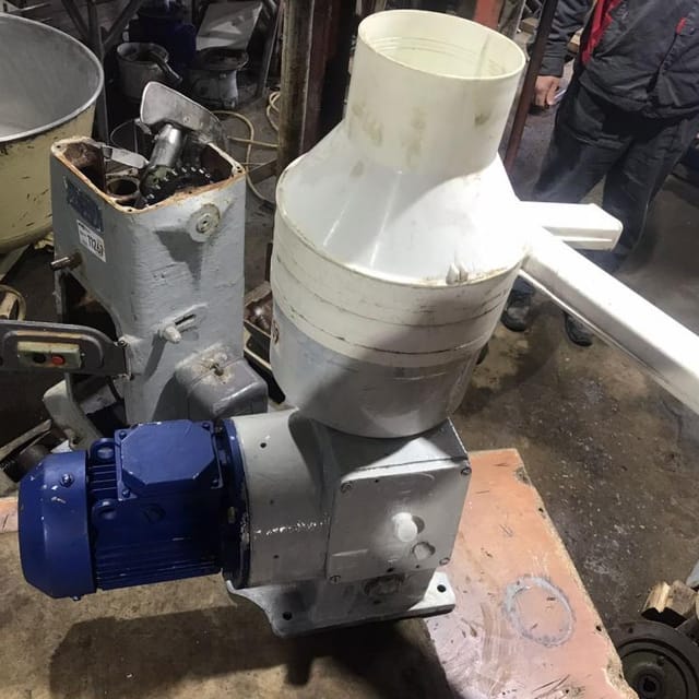 Сепаратор-сливкоотделитель Ж5-ОСБ 1000 л/час. инв.11109