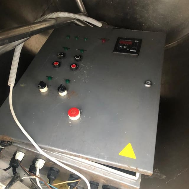 Емкость 660л с рубашкой, с пультом инв.9876