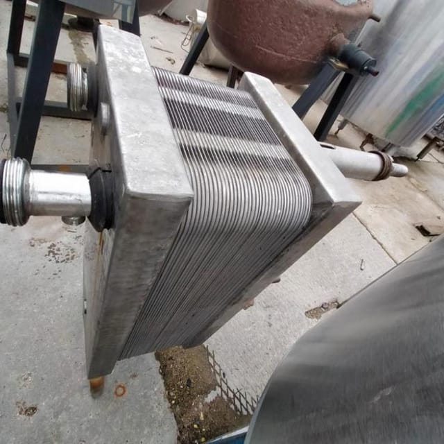 Охладитель пластинчатый ООЛ-3 односекционный клеевой  инв.10942