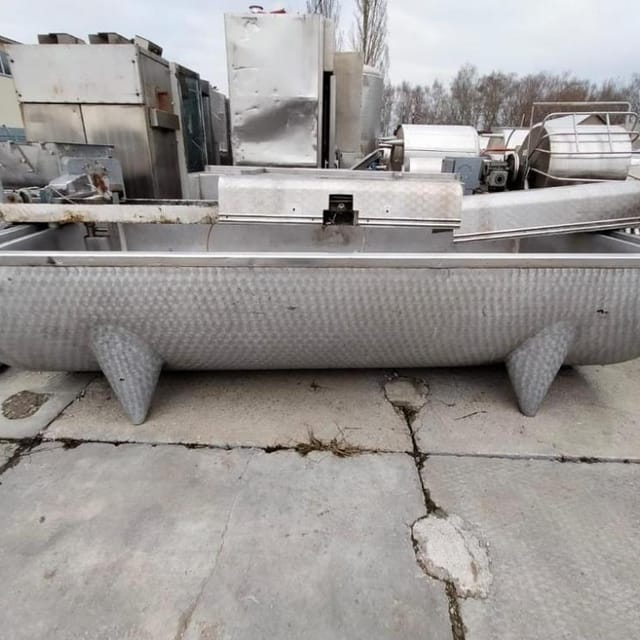 Ванна творожная с сеткой 2500л инв.12805