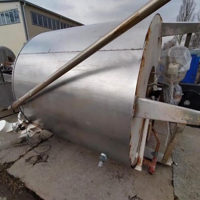 Емкость 2куб.м с рубашкой инв.11230