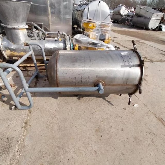 Емкость 300л одностенная инв.10548