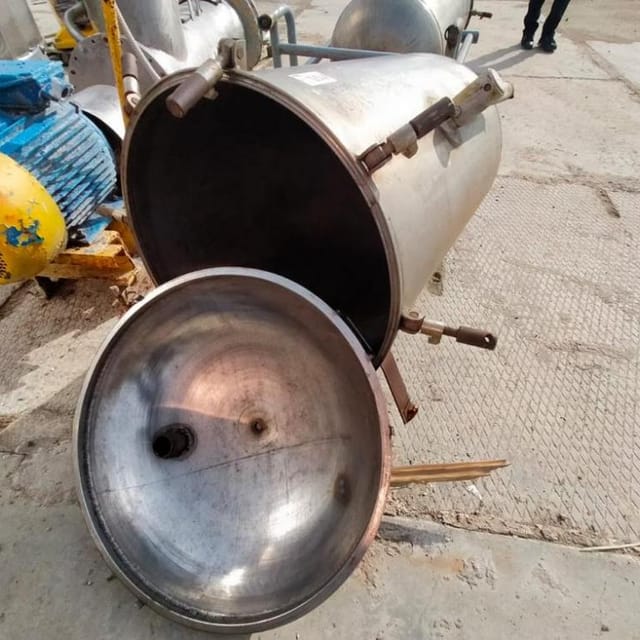 Емкость 300л одностенная инв.10548