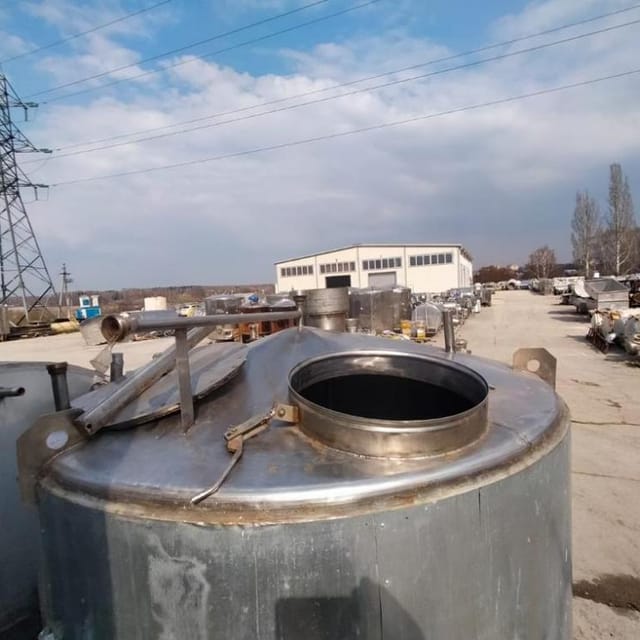 Емкость утеплённая с мешалкой 2,4м3 инв.10546