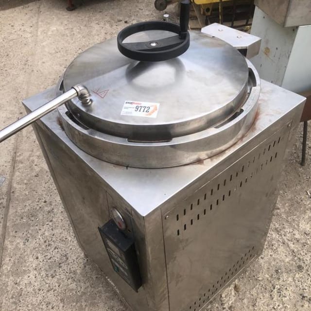 Автоклав вертикальный 120л инв.9772