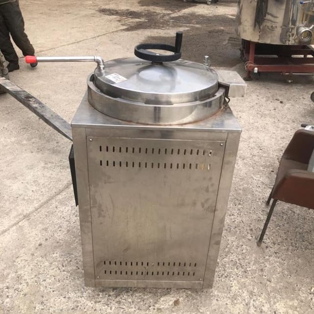 Автоклав вертикальный 120л инв.9772