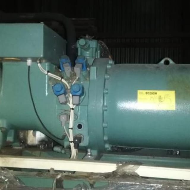 Чиллер, пленочный испаритель инв.9738