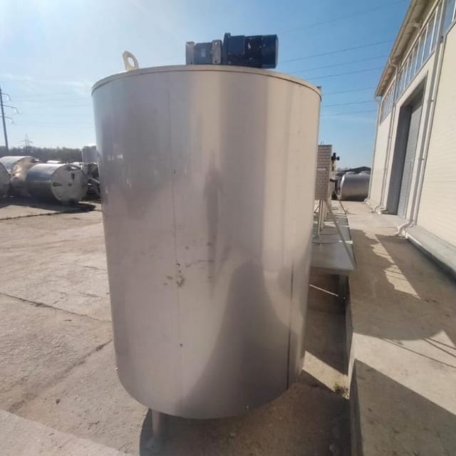 Емкость новая 330л с подогревающей лентой 9 кВт инв.10534