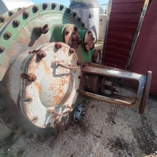 Реактор эмаль 1,3м3 инв.10518