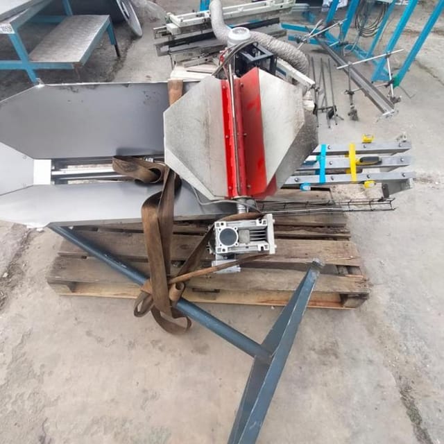 Автоматический выдув ПЭТ-бутылок TFA 4000 (Terеkas, Литва)  инв.10537