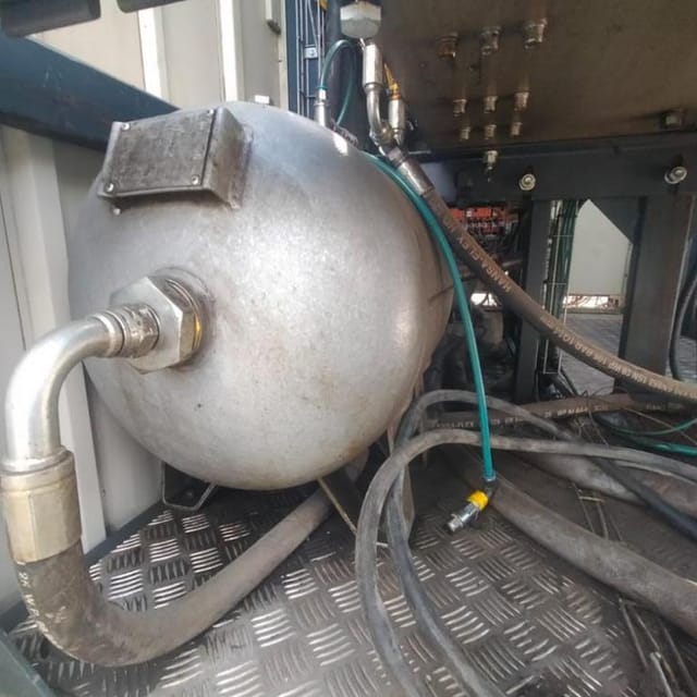 Автоматический выдув ПЭТ-бутылок TFA 4000 (Terеkas, Литва)  инв.10537