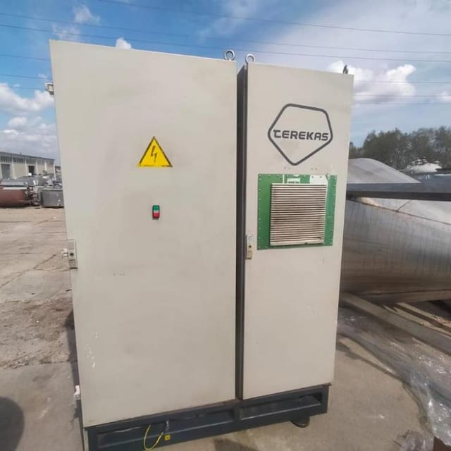 Автоматический выдув ПЭТ-бутылок TFA 4000 (Terеkas, Литва)  инв.10537