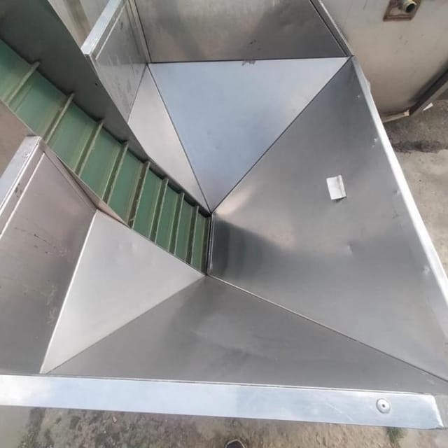 Автоматический выдув ПЭТ-бутылок TFA 4000 (Terеkas, Литва)  инв.10537