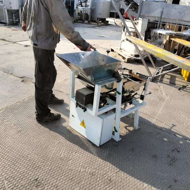 Фасовщик ТФ 2-ПИТПАК 00-0 труба 120мм. Таурас Феникс инв.9761