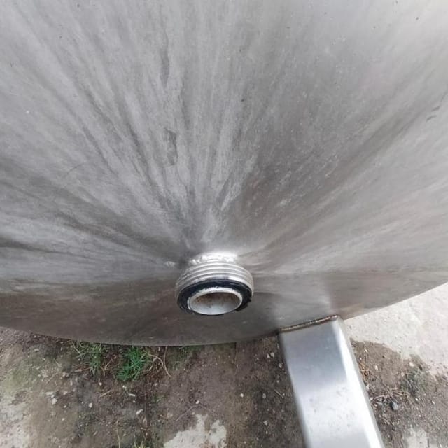 Емкость одностенная 1500 литров инв.10927