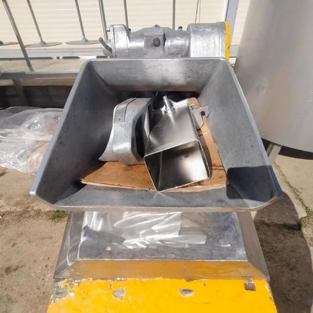 Гомогенизатор масла М6-ОГА инв.10474