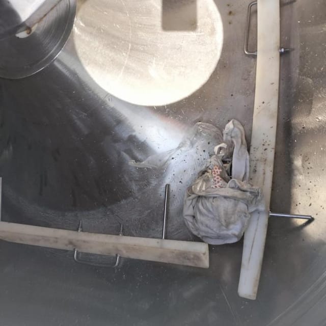 Куттер вакуумный Laska 200л инв.8672