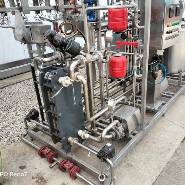 Пастеризационно-охладительная установка 5000л инв.4130