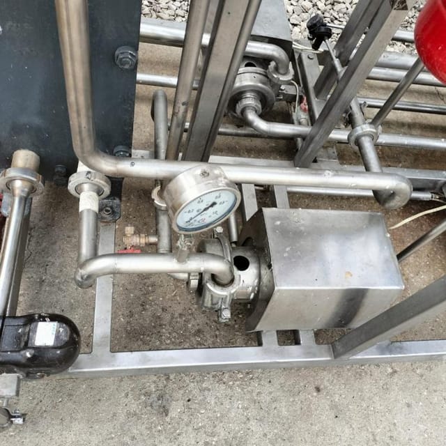 Пастеризационно-охладительная установка 5000л инв.4130