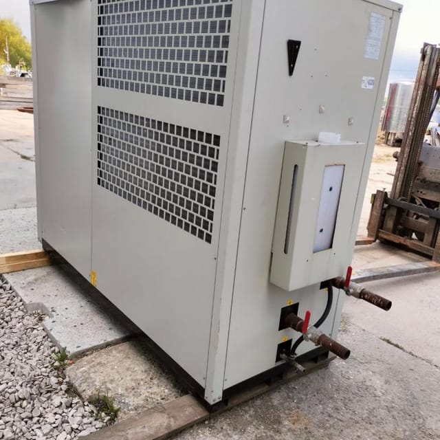 Чиллер ТАЕ-301 холодопроизводительность: 65.70 кВт. инв.4326