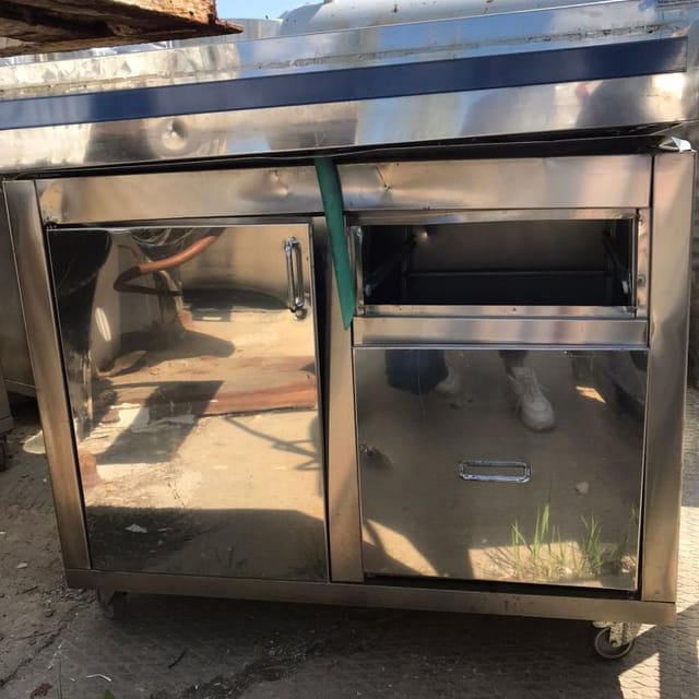 Тумба накопительная ZUMEX примята инв.10745