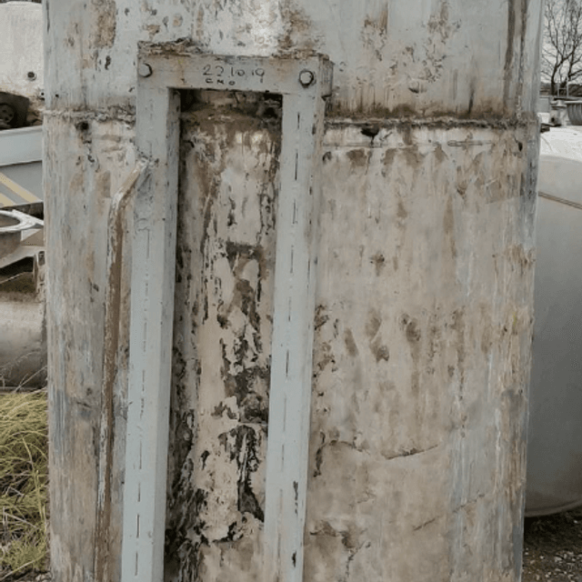 Емкость 2 куб.м. вертикальная