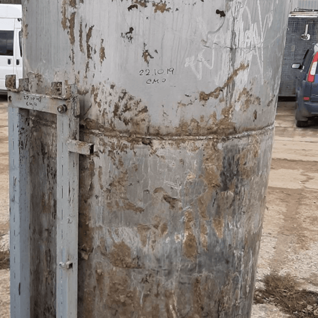 Емкость 2 куб.м. вертикальная