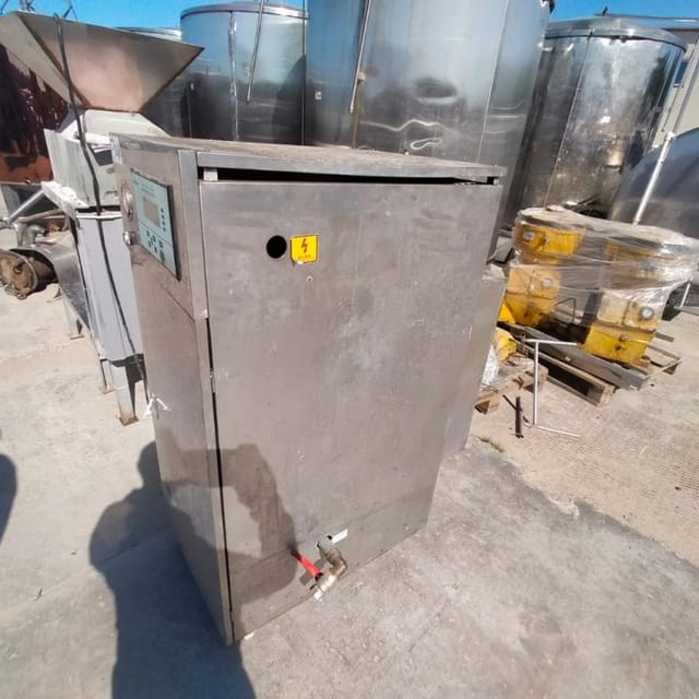 Парогенератор ТЭН 150кг пара в час 70кВт инв.10468