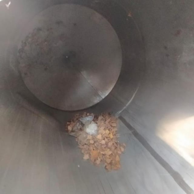 Емкость 1м3 с конусом одностенная инв.10479