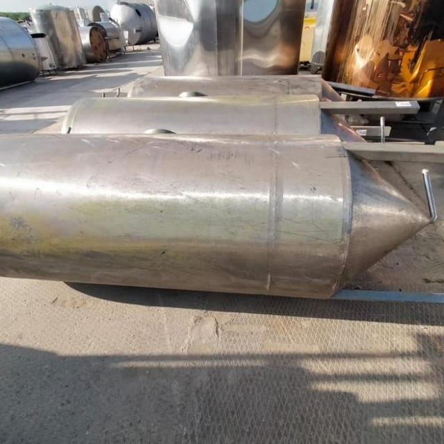 Емкость 1м3 с конусом одностенная инв.10479