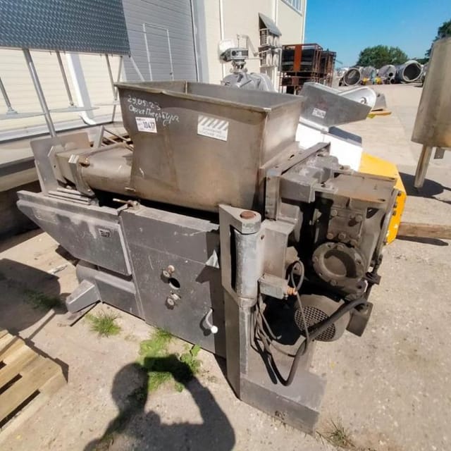 Фасовщик масла в гофро-короб по 20кг М6-ОРГ-3 инв.10417