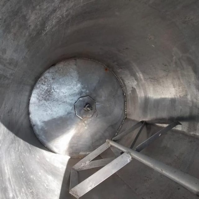 Емкость с рубашкой, мешалкой 700л инв.10448