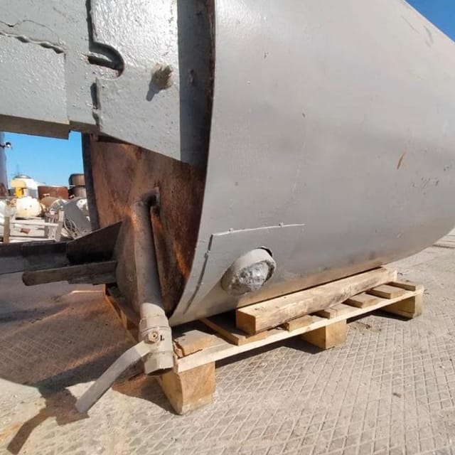 Емкость с рубашкой, мешалкой 700л инв.10448