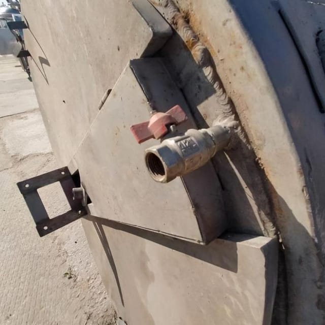 Емкость с рубашкой, мешалкой 700л инв.10448