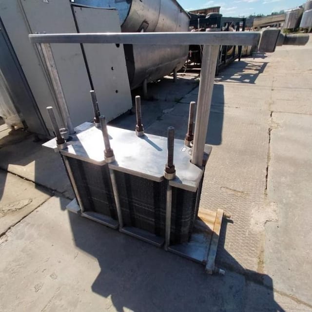 Теплообменник пластинчатый 10т инв.10422