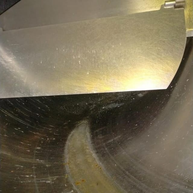 Куттер LASKA KU-330