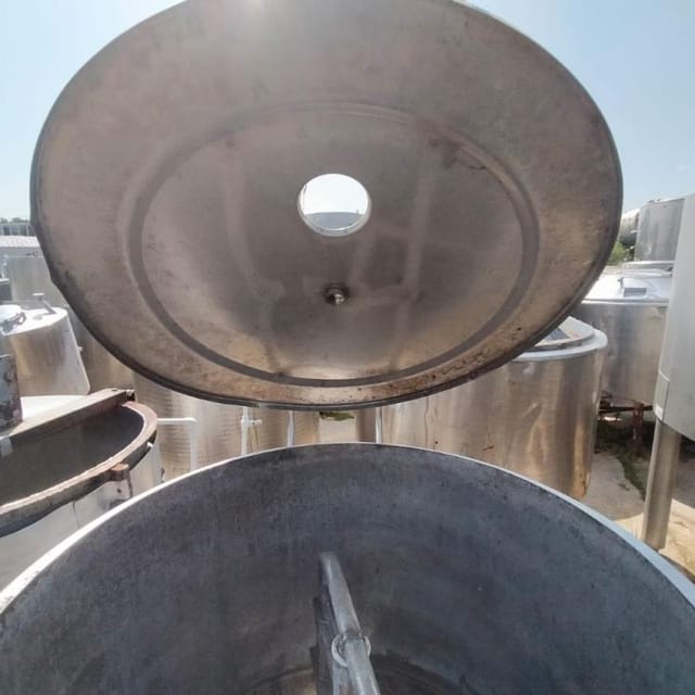 Емкость 500л с рубашкой, мешалкой инв.12870