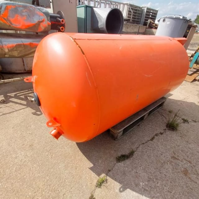 Ресивер 1000л инв.12898