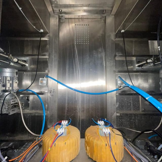 Фасовочный аппарат молока в мягкую плёнку АДНВ 39П инв.9579