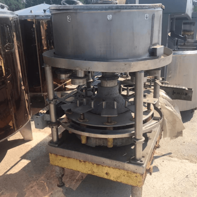 Дозатор (наполнитель) ДН1-3 инв.7390