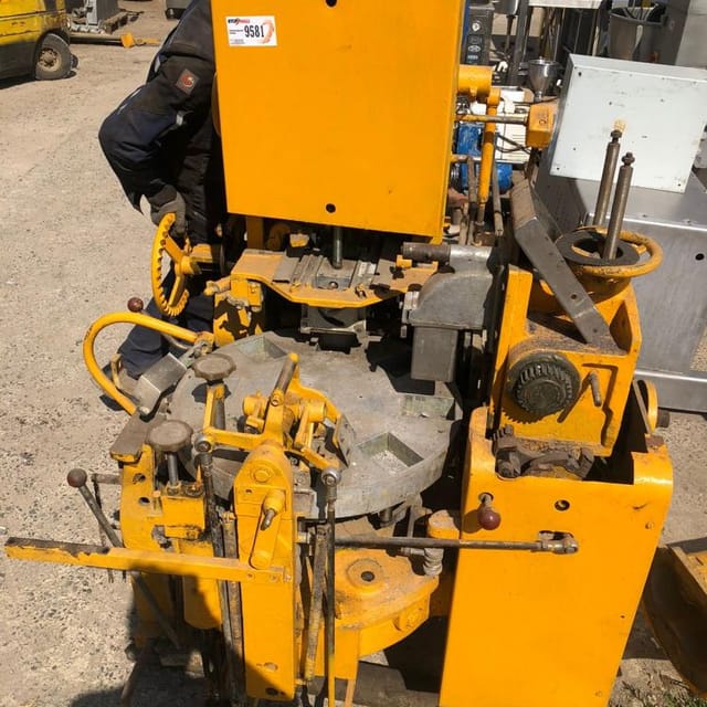 Фасовщик масла М6-АРМ пачка 180-250гр инв.9581