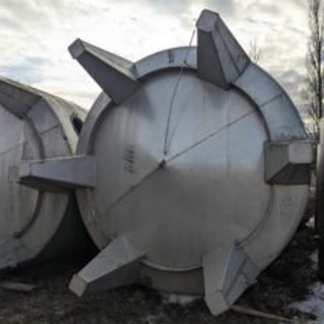 Емкость 50м3 одностенная, вертикальная